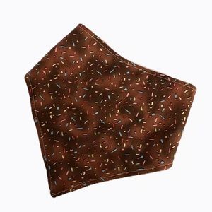 🏝 Baby chocolate sprinkles bandana bib